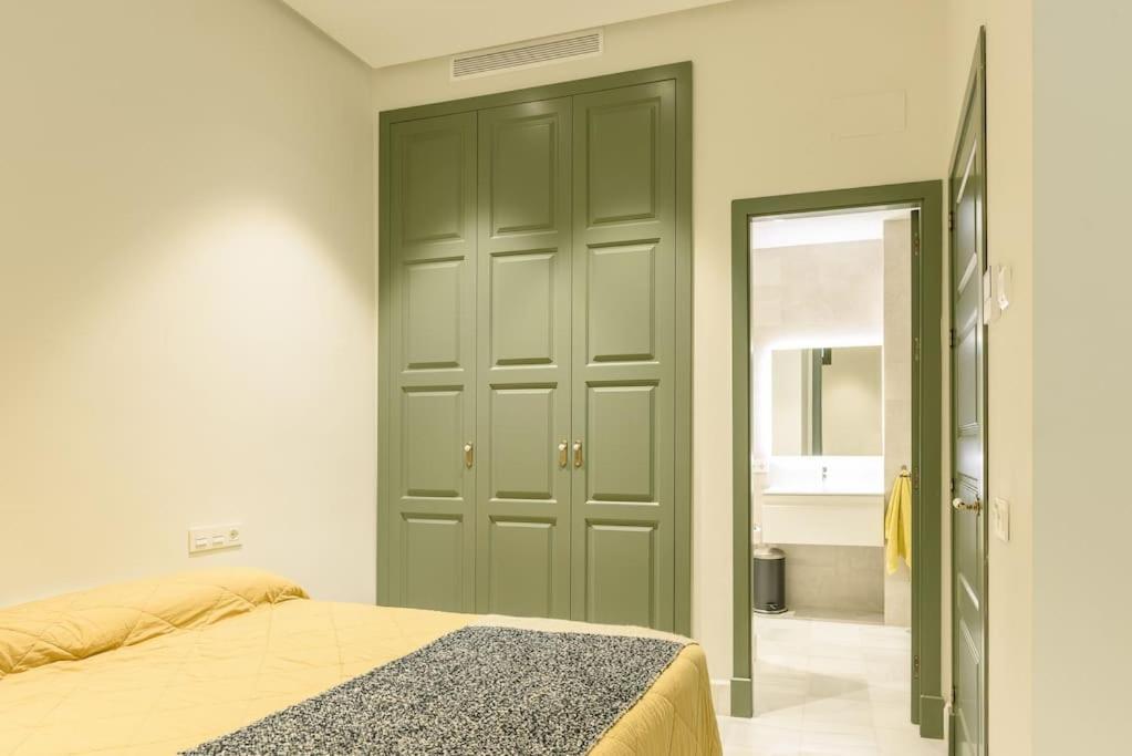 Luxury Palace Sevilla Екстер'єр фото